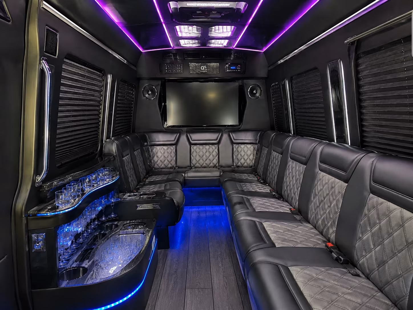airport transfers to dtw for wedding guests flying into westland