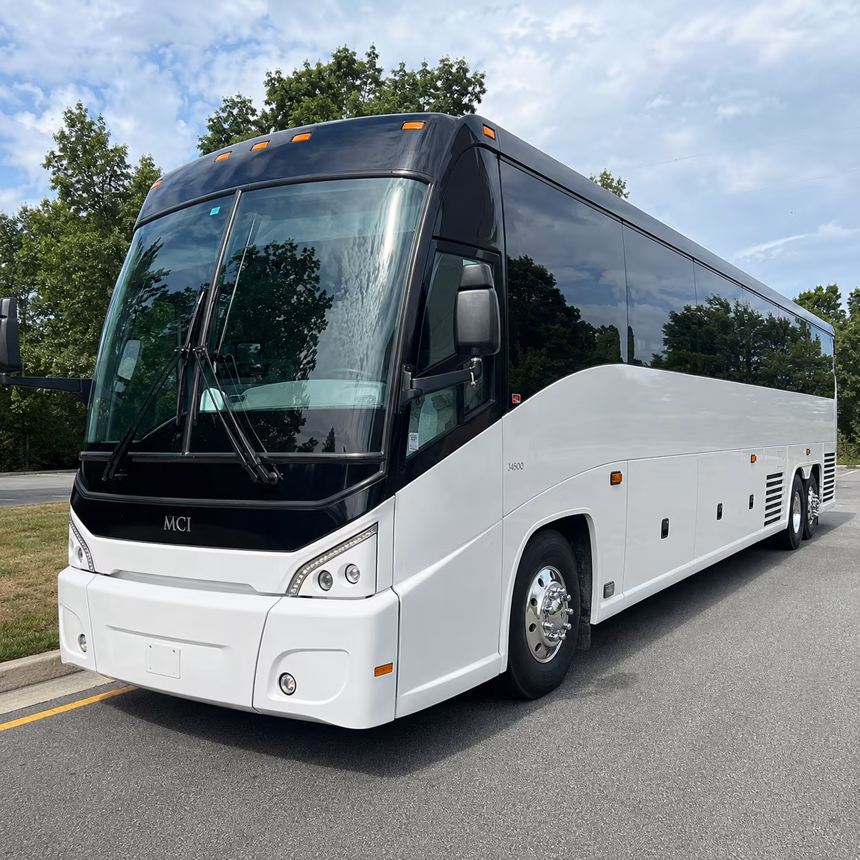 mission trip airport transfers to detroit metropolitan wayne county airport
